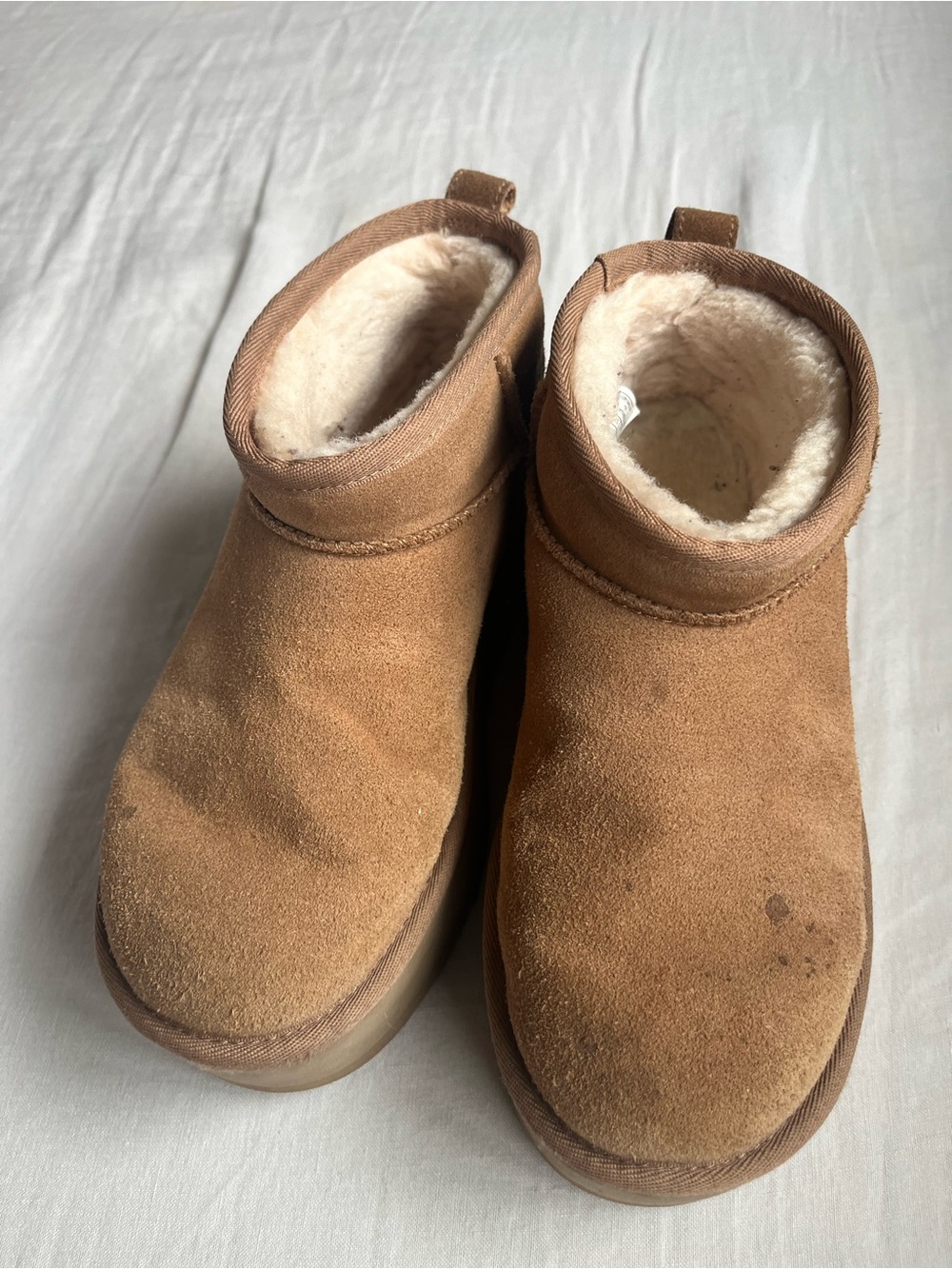 UGG Classic Ultra Mini Women's Boot, Size 6- Chestnut (1135092